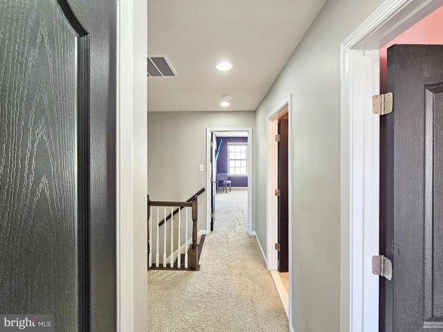 42770 HAY RD, Ashburn, VA 20147