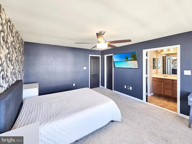 42770 HAY RD, Ashburn, VA 20147