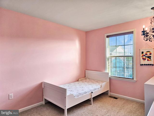 42770 HAY RD, Ashburn, VA 20147