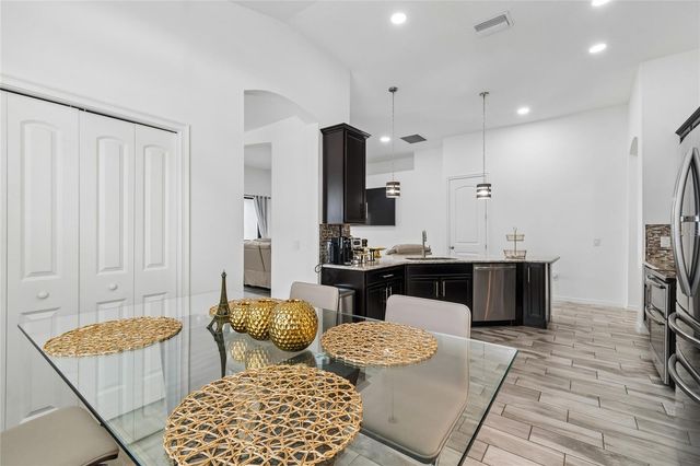 943 OLD WINDSOR WAY, Spring Hill, FL 34609