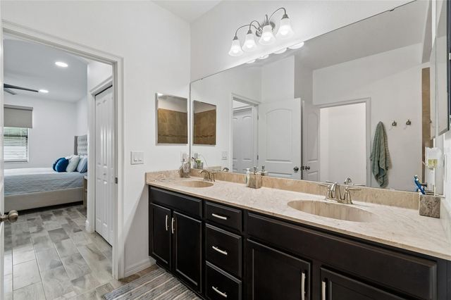 943 OLD WINDSOR WAY, Spring Hill, FL 34609