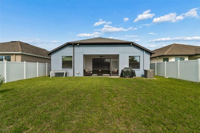 943 OLD WINDSOR WAY, Spring Hill, FL 34609