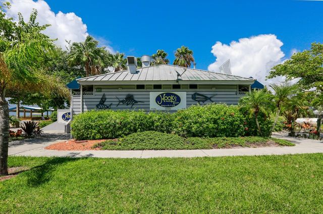 812 BAHIA DEL SOL DRIVE A, Ruskin, FL 33570