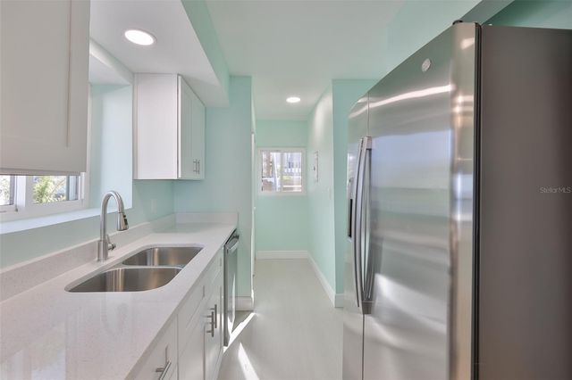 812 BAHIA DEL SOL DRIVE A, Ruskin, FL 33570