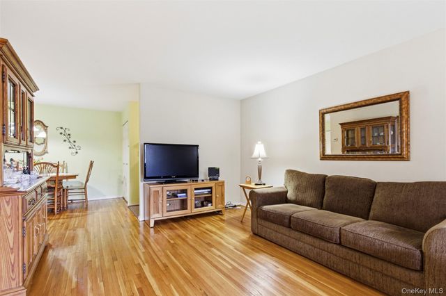 100 Gateway Road 192N, Yonkers, NY 10703