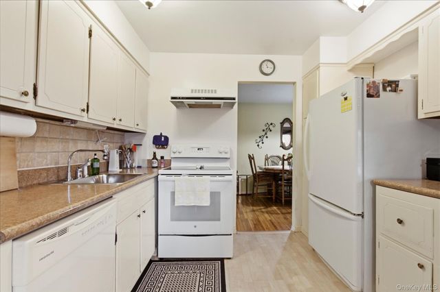 100 Gateway Road 192N, Yonkers, NY 10703