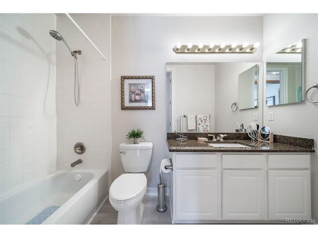 9225 W Quarles Pl, Littleton, CO 80128