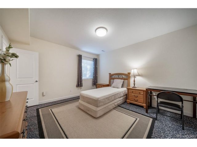 9225 W Quarles Pl, Littleton, CO 80128