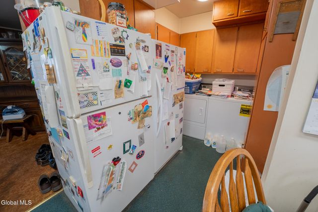 192 2nd Ave Extension, Gloversville, NY 12078