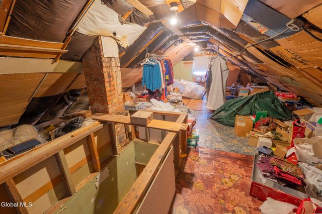 192 2nd Ave Extension, Gloversville, NY 12078