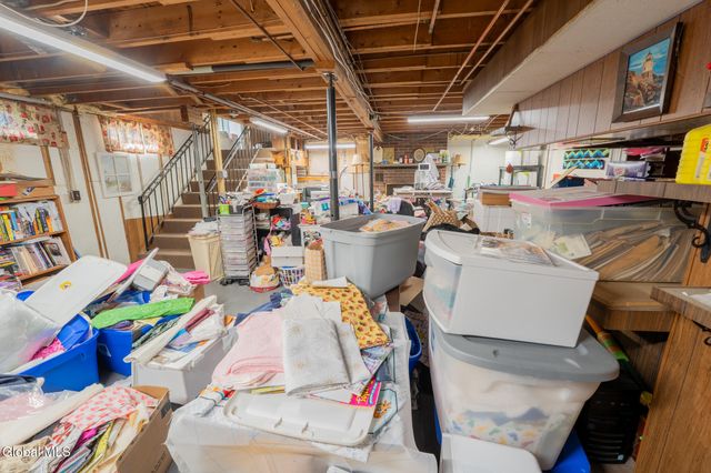 192 2nd Ave Extension, Gloversville, NY 12078