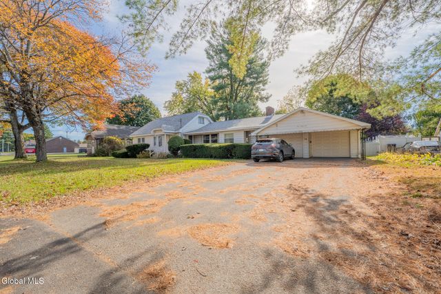 192 2nd Ave Extension, Gloversville, NY 12078