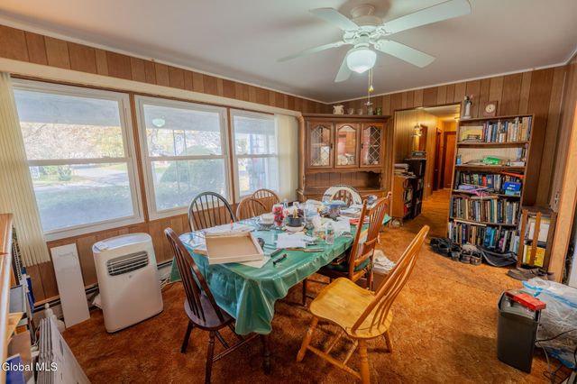 192 2nd Ave Extension, Gloversville, NY 12078