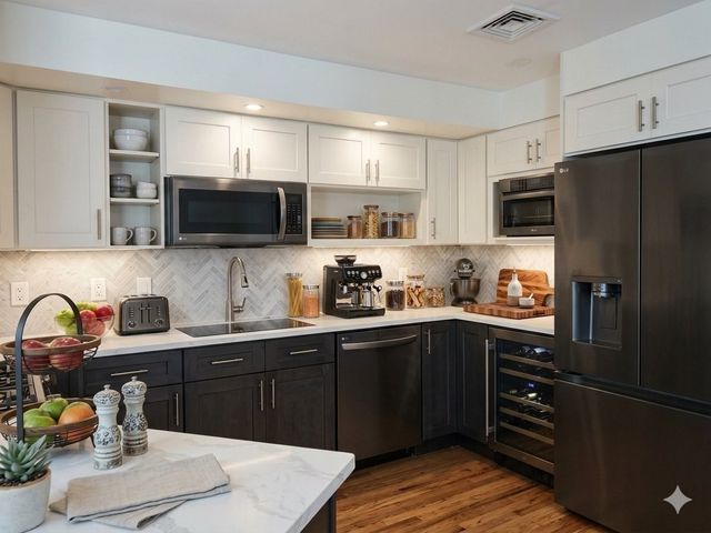 7 Conant 19, Winchester, MA 01890