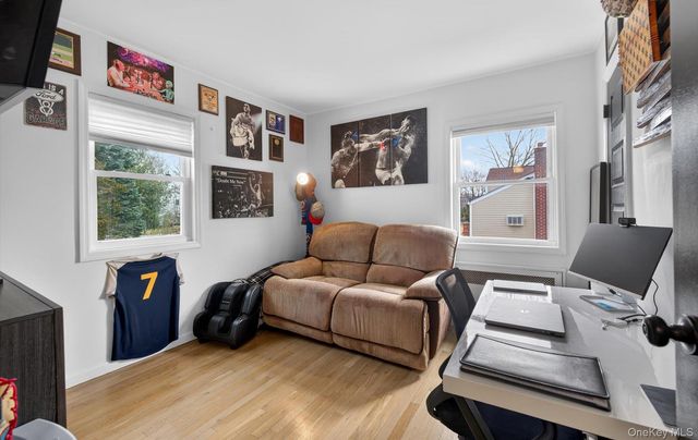 175 Evergreen Avenue, Smithtown, NY 11787