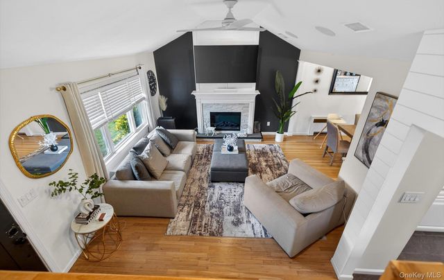 175 Evergreen Avenue, Smithtown, NY 11787