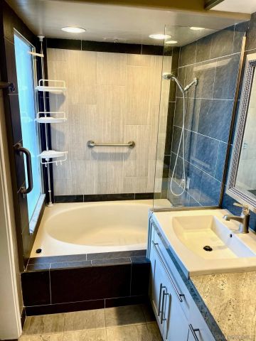 3570 1st Ave 3, San Diego, CA 92103