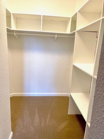 3570 1st Ave 3, San Diego, CA 92103