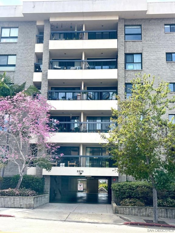 3570 1st Ave 3, San Diego, CA 92103