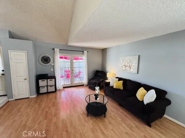 964 W Arrow A, Upland, CA 91786