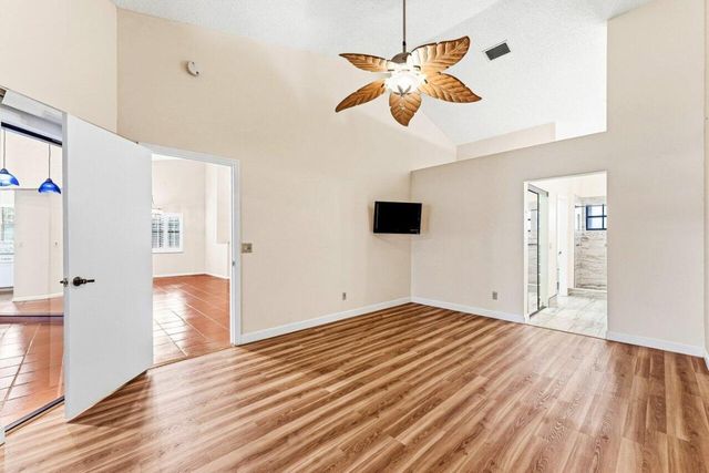 8262 Mooring Circle, Boynton Beach, FL 33472