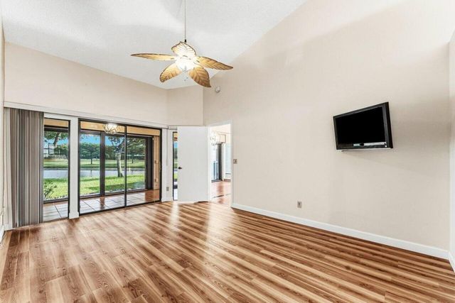 8262 Mooring Circle, Boynton Beach, FL 33472