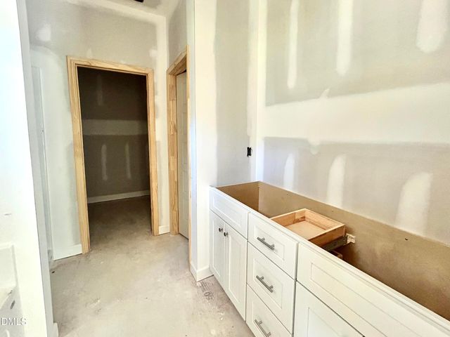 1721 Walnut Run Drive, Deep Run, NC 28525