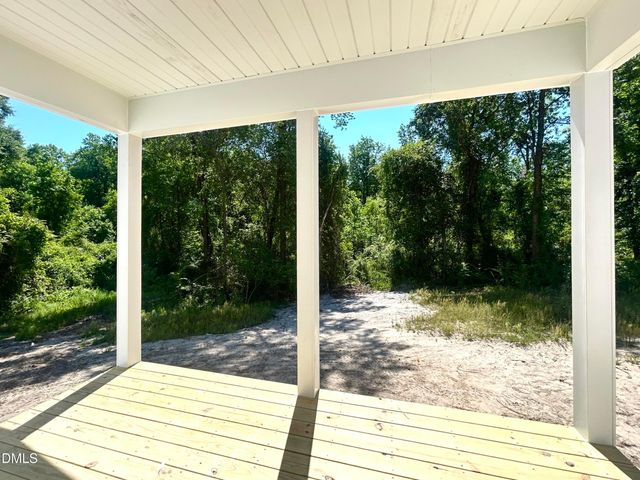 1721 Walnut Run Drive, Deep Run, NC 28525