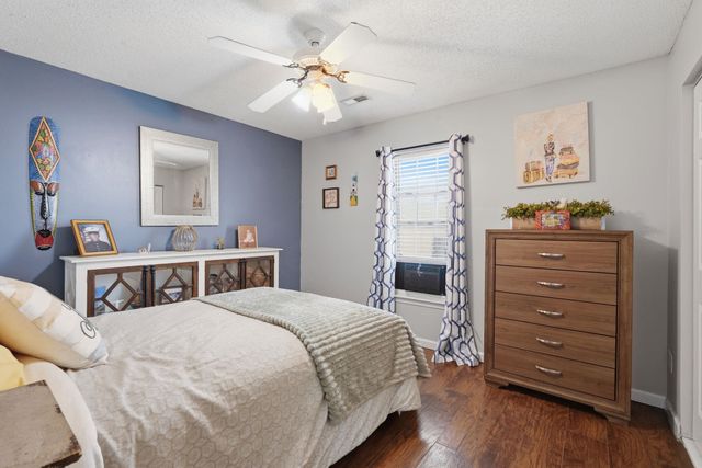 815 Esther Ct., Conway, SC 29526