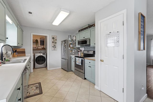 815 Esther Ct., Conway, SC 29526