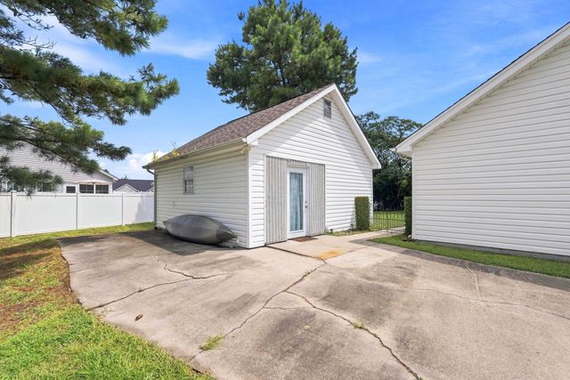 815 Esther Ct., Conway, SC 29526