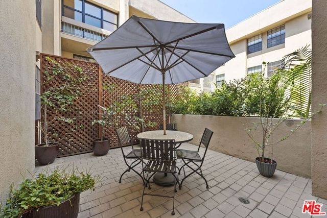 750 N Kings Road 118, West Hollywood, CA 90069