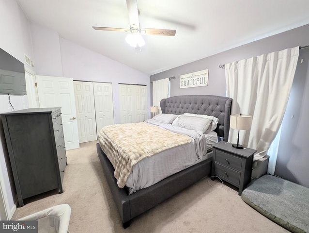 552 APPLEWOOD CT, Upper Chichester, PA 19014