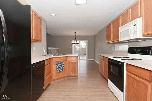 2285 Grand Fir Drive, Greenwood, IN 46143