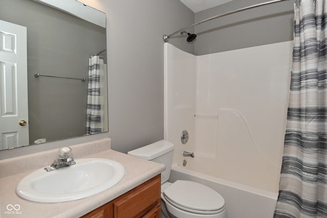 2285 Grand Fir Drive, Greenwood, IN 46143