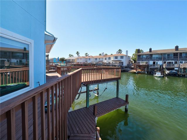 15401 Gun Cay Ct 501, Corpus Christi, TX 78418