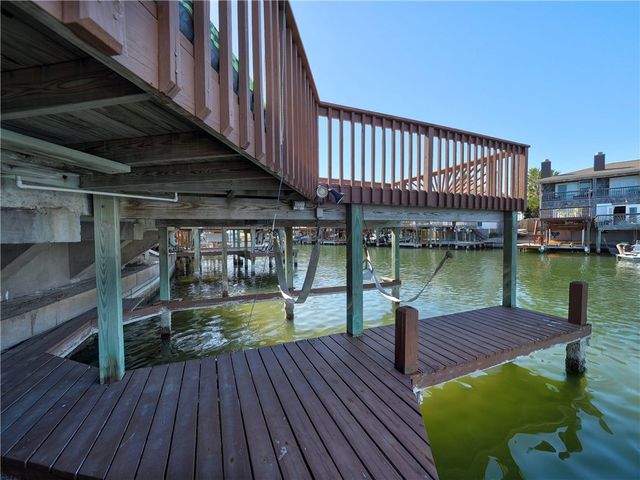 15401 Gun Cay Ct 501, Corpus Christi, TX 78418