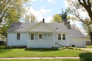 220 E James Street, Lawrence, MI 49064