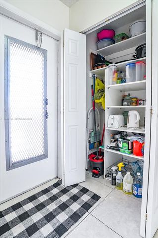 4441 NW 16th Street J301, Lauderhill, FL 33313