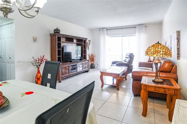4441 NW 16th Street J301, Lauderhill, FL 33313