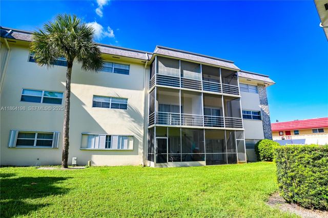 4441 NW 16th Street J301, Lauderhill, FL 33313