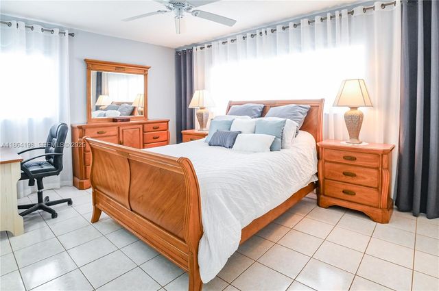 4441 NW 16th Street J301, Lauderhill, FL 33313