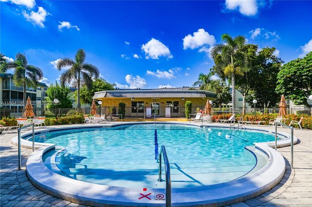 4441 NW 16th Street J301, Lauderhill, FL 33313