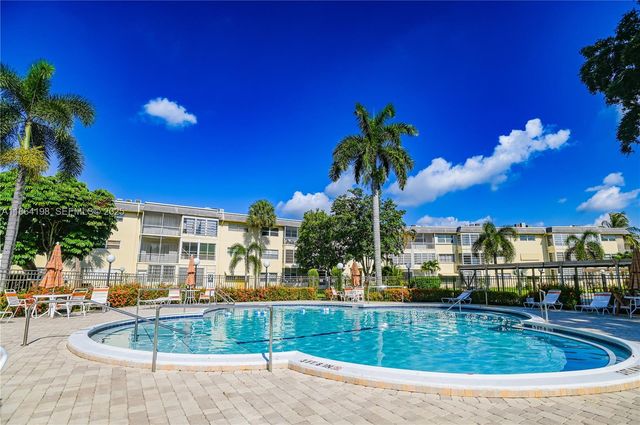 4441 NW 16th Street J301, Lauderhill, FL 33313