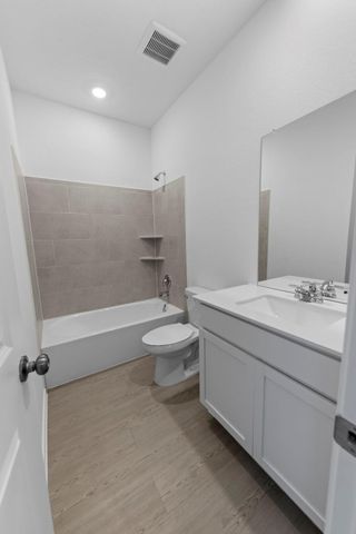 13212 Eastland DR, Mustang Ridge, TX 78610