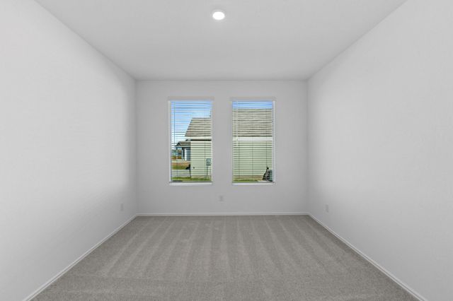 13212 Eastland DR, Mustang Ridge, TX 78610