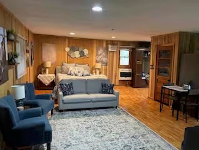 2421 Kendrick Ridge Road, Frenchburg, KY 40322