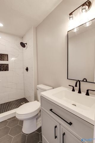 629 Dawson Terrace, Huntsville, AL 35811