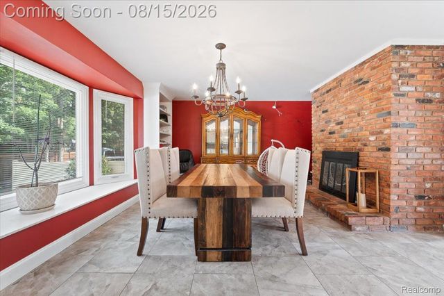 48952 Forest Drive, Shelby Charter Township, MI 48317