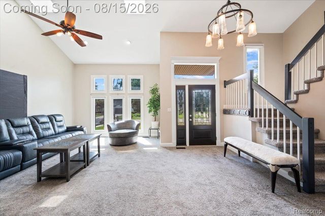 48952 Forest Drive, Shelby Charter Township, MI 48317